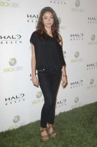 Sarah Hyland Feet Toes And Soles 39