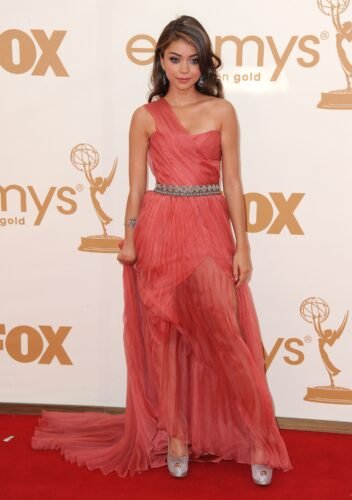 Sarah Hyland Feet Toes And Soles 97