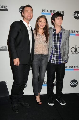 Sarah Hyland Feet Toes And Soles 116