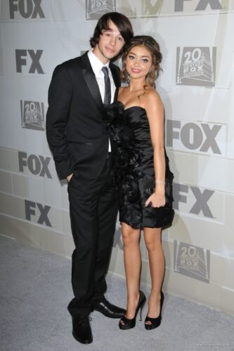 Sarah Hyland Feet Toes And Soles 256