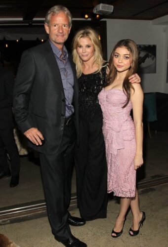 Sarah Hyland Feet Toes And Soles 326