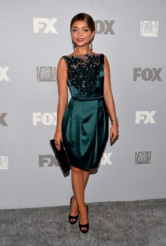 Sarah Hyland Feet Toes And Soles 448