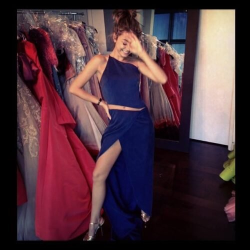 Sarah Hyland Feet Toes And Soles 778