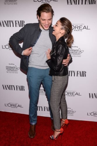 Sarah Hyland Feet Toes And Soles 1195