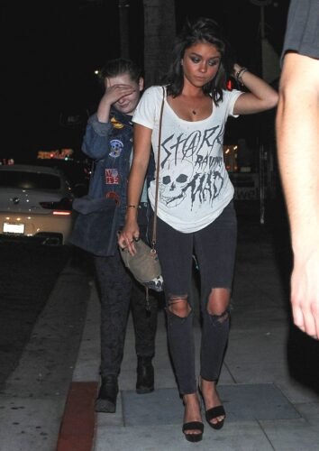 Sarah Hyland Feet Toes And Soles 1261