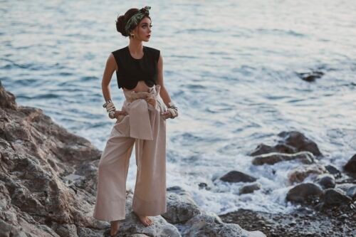 Sarah Hyland Feet Toes And Soles 1523