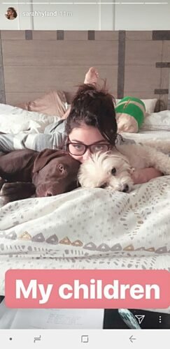 Sarah Hyland Feet Toes And Soles 1524