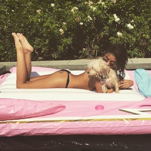 Sarah Hyland Feet Toes And Soles 1530