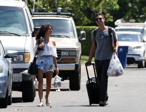 Sarah Hyland Feet Toes And Soles 1539