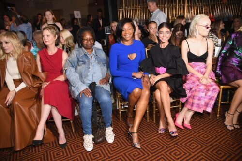 Sarah Hyland Feet Toes And Soles 1598