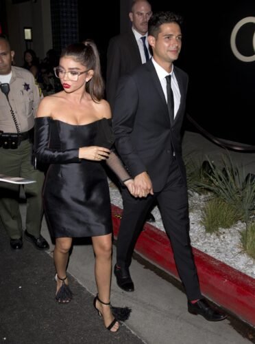 Sarah Hyland Feet Toes And Soles 1612