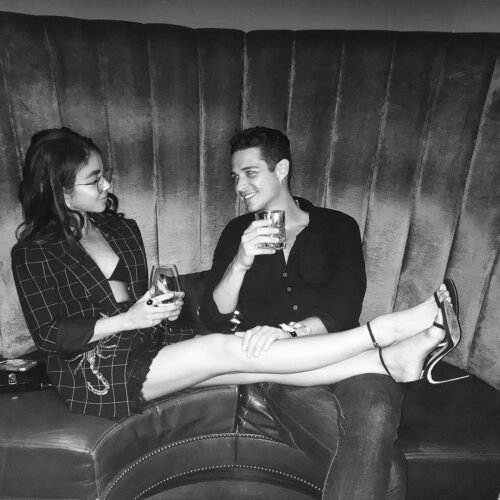 Sarah Hyland Feet Toes And Soles 1698