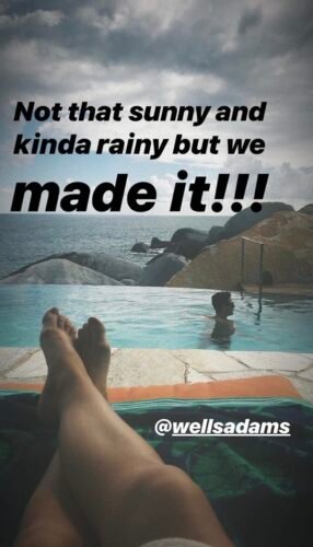 Sarah Hyland Feet Toes And Soles 1699