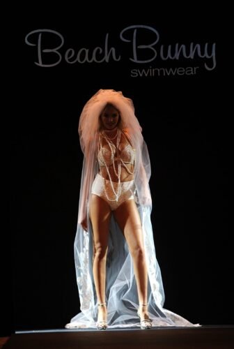 Kate Upton Feet Toes And Soles 240