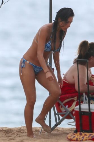 Nicole Scherzinger Feet Toes And Soles 1036