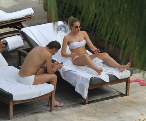 Ilary Blasi Feet Toes And Soles 120