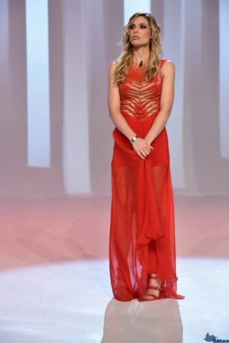 Ilary Blasi Feet Toes And Soles 346