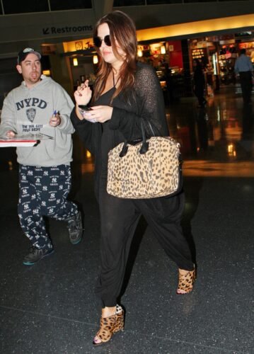 Khloé Kardashian Feet Toes And Soles 74