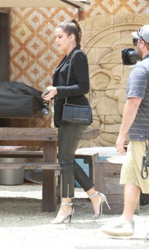 Khloé Kardashian Feet Toes And Soles 302