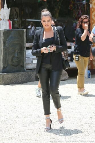 Khloé Kardashian Feet Toes And Soles 310