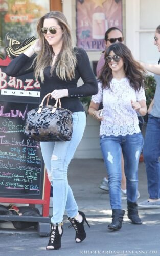 Khloé Kardashian Feet Toes And Soles 340