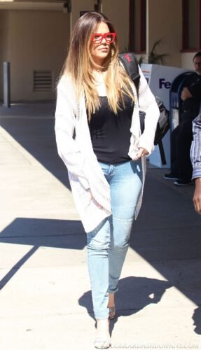 Khloé Kardashian Feet Toes And Soles 348