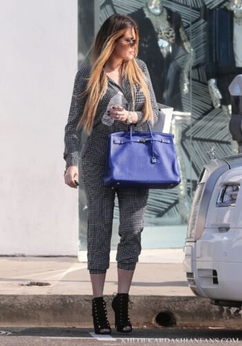 Khloé Kardashian Feet Toes And Soles 361