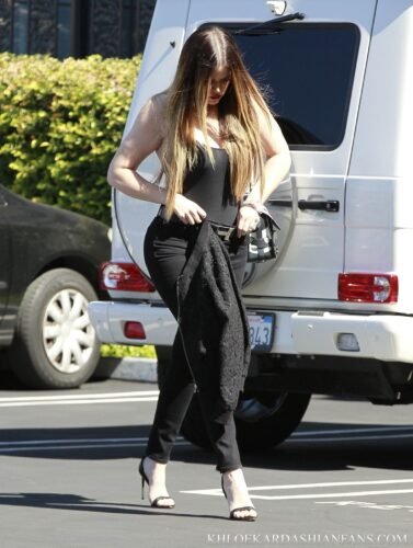 Khloé Kardashian Feet Toes And Soles 390