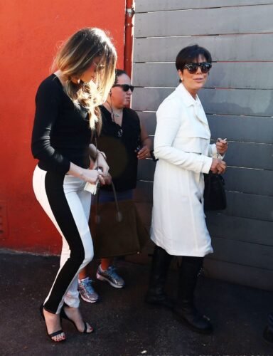 Khloé Kardashian Feet Toes And Soles 397