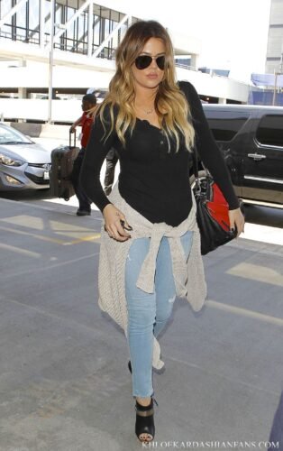 Khloé Kardashian Feet Toes And Soles 494