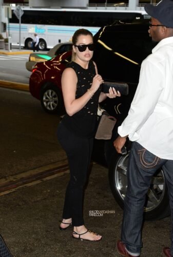 Khloé Kardashian Feet Toes And Soles 667