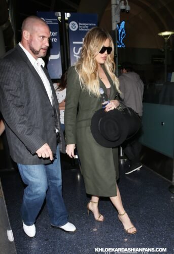 Khloé Kardashian Feet Toes And Soles 831