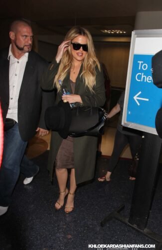 Khloé Kardashian Feet Toes And Soles 852