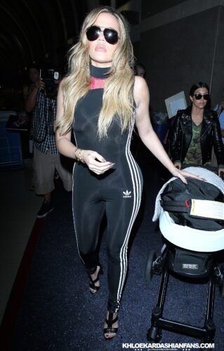 Khloé Kardashian Feet Toes And Soles 875