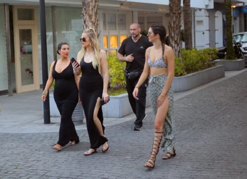 Khloé Kardashian Feet Toes And Soles 880