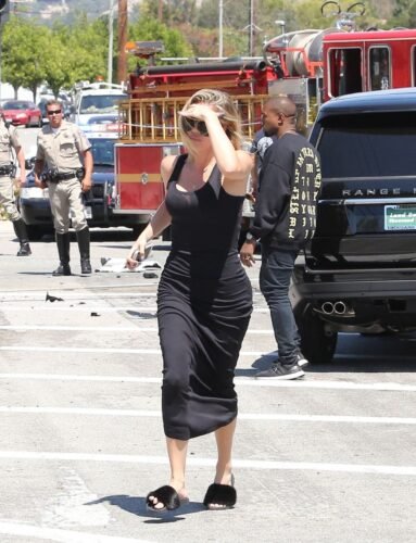 Khloé Kardashian Feet Toes And Soles 957