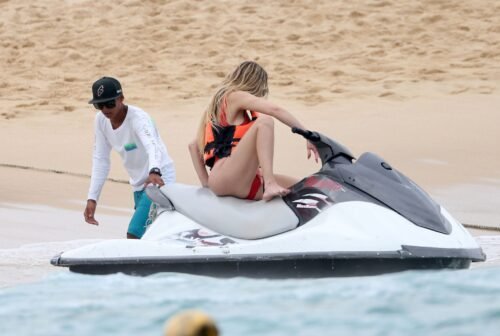 Khloé Kardashian Feet Toes And Soles 970