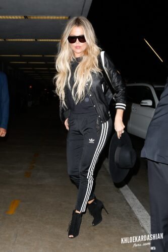 Khloé Kardashian Feet Toes And Soles 1015