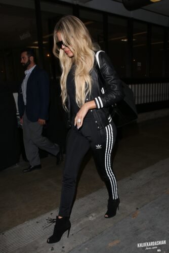 Khloé Kardashian Feet Toes And Soles 1026