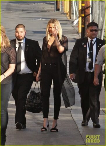 Khloé Kardashian Feet Toes And Soles 1034