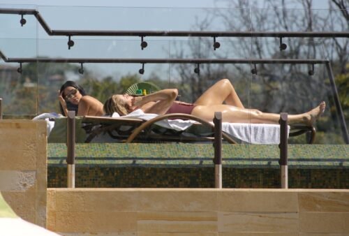 Khloé Kardashian Feet Toes And Soles 1084