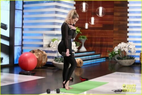 Khloé Kardashian Feet Toes And Soles 1106