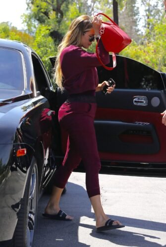 Khloé Kardashian Feet Toes And Soles 1160