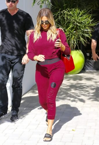 Khloé Kardashian Feet Toes And Soles 1165