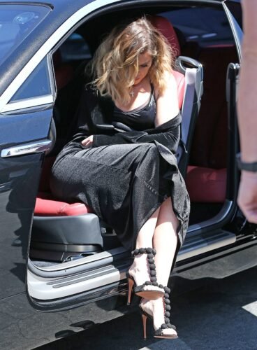 Khloé Kardashian Feet Toes And Soles 1198