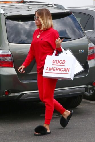 Khloé Kardashian Feet Toes And Soles 1261