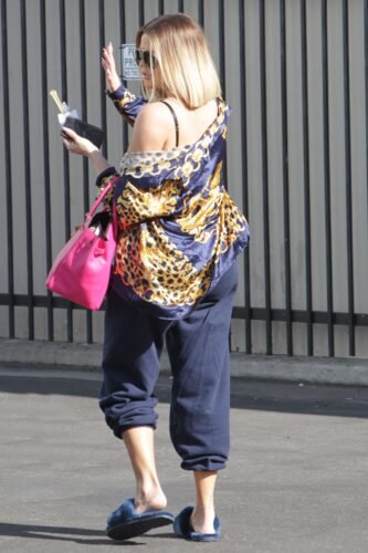 Khloé Kardashian Feet Toes And Soles 1270