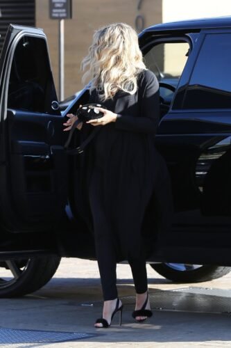 Khloé Kardashian Feet Toes And Soles 1302