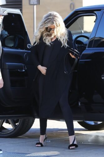 Khloé Kardashian Feet Toes And Soles 1303