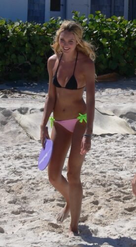 Candice Swanepoel Feet Toes And Soles 525